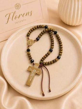 Pulsera rosario Virgen, cuentas de madera