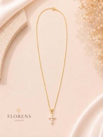 Cadena cruz de perlas, laminado oro 18k