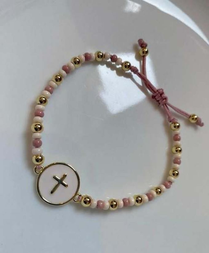 Pulsera de cruz
