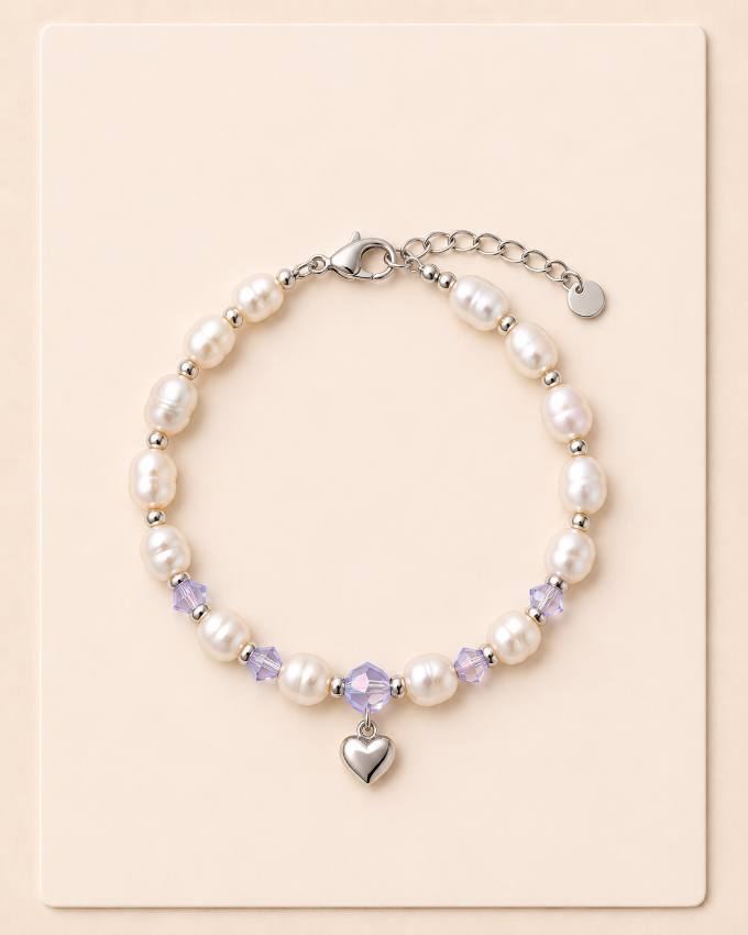 Pulsera de perlas con brillo lunar