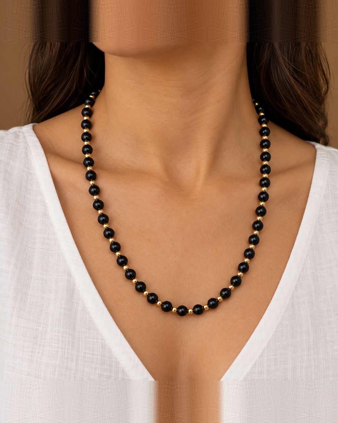 Collar de ónix y oro, foto 2 de 3