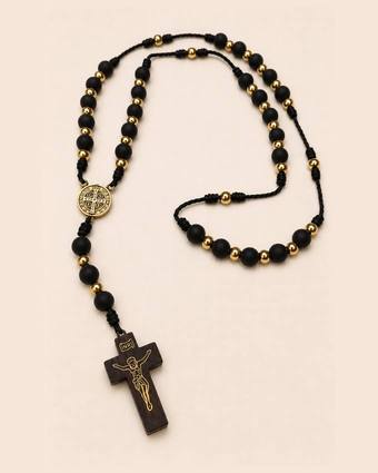 Rosario San Benito con cruz de madera
