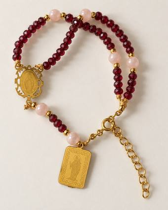 Pulsera rosario Milagrosa granate y cuarzo rosa